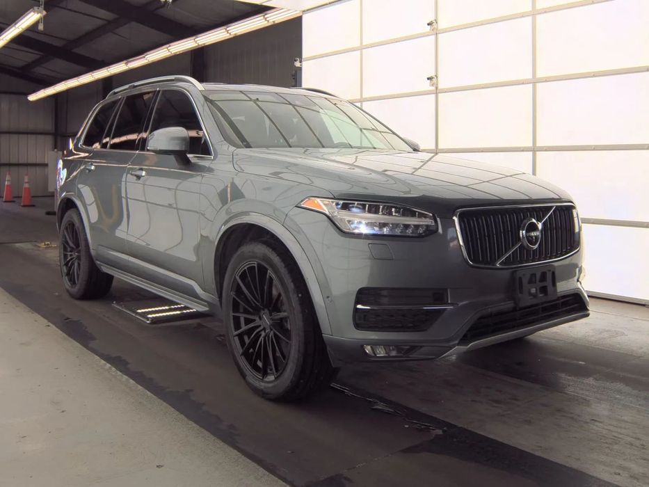 Volvo XC 90 Volvo XC90 T6 Momentum 2018