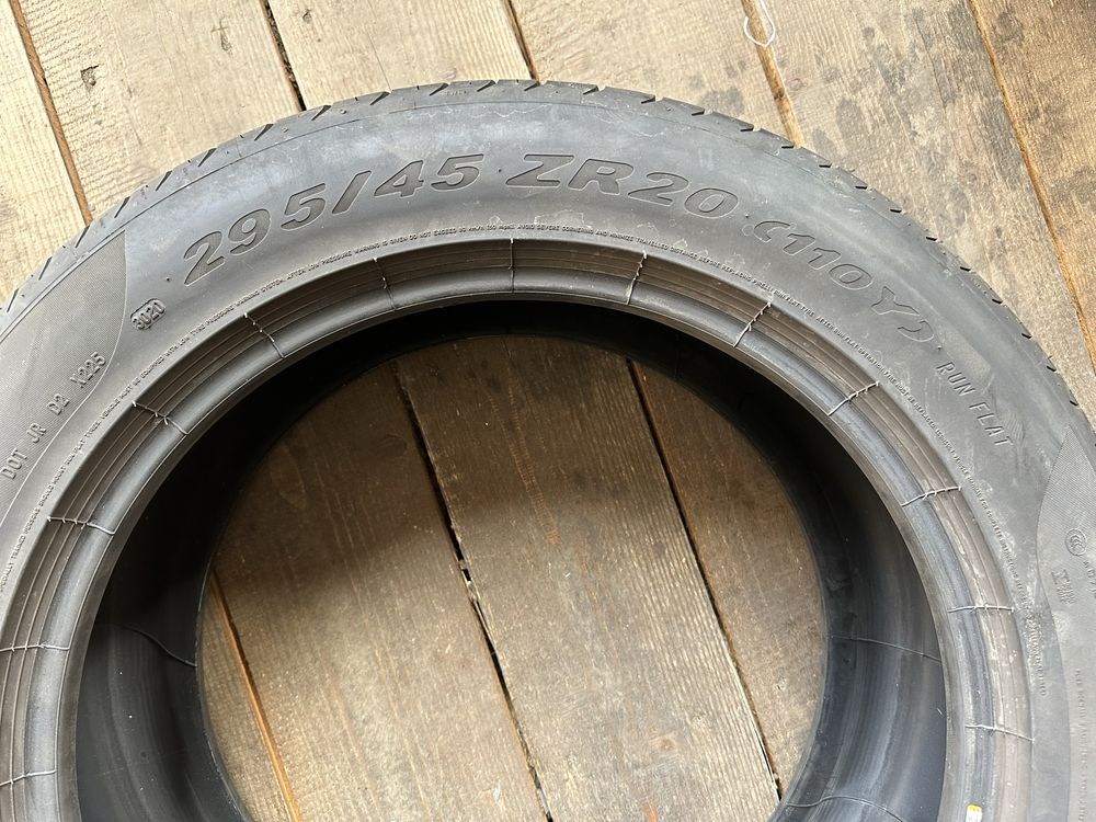 Pirelli 295/45 R20