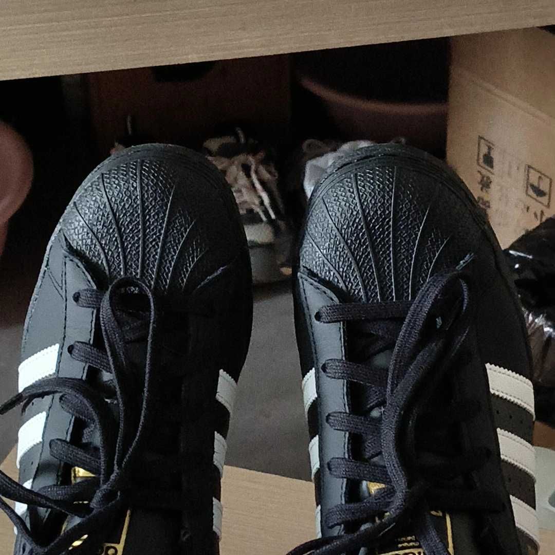 zupełnie nowy adidas Superstar Core Black Cloud White Gold  EU.38