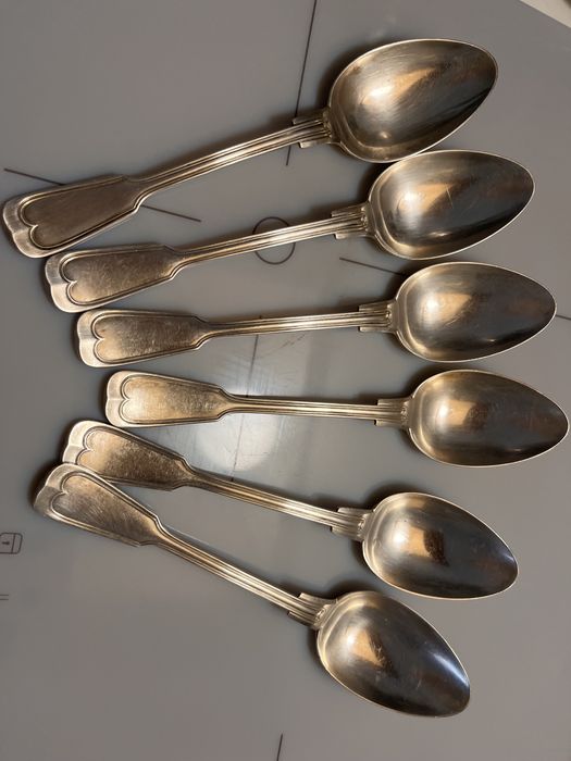 Łyżki posrebrzane stołowe. Komplet