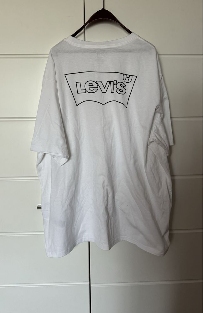 Koszulka Levis biała oversize