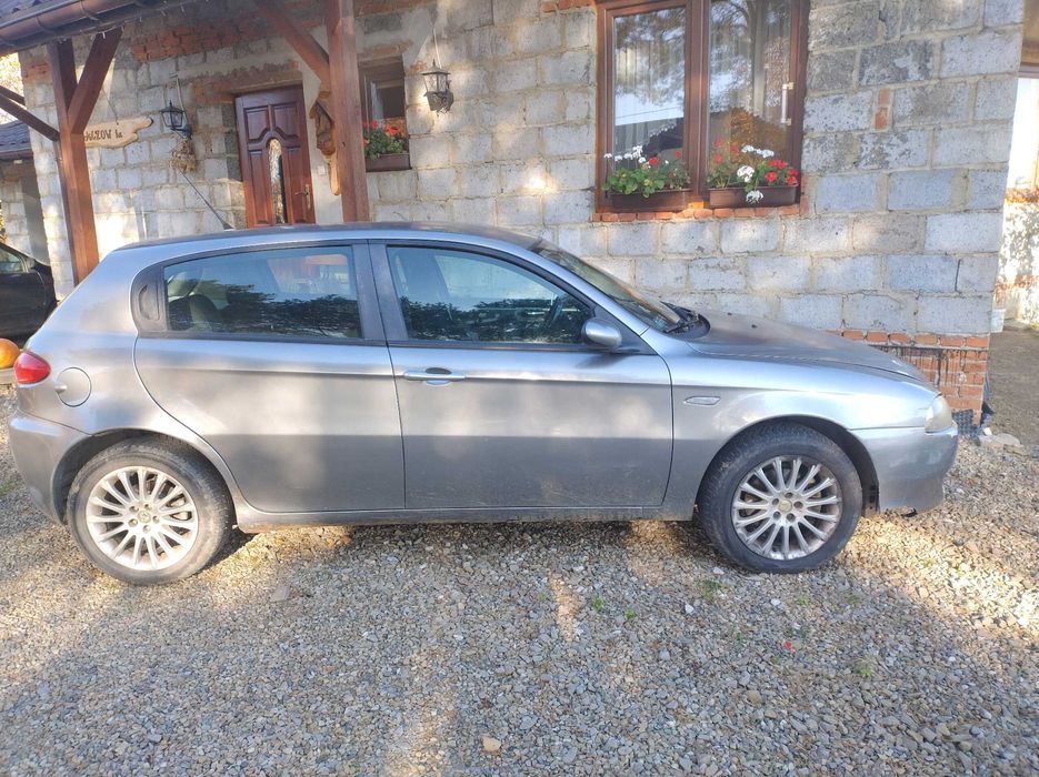 Alfa Romeo 147, rok 2006