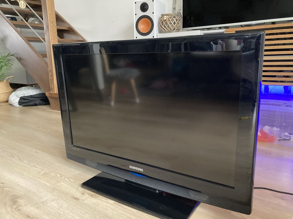 Telewizor TV Samsung LE32B350