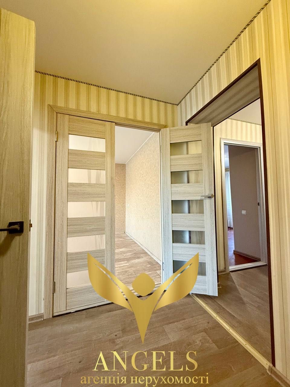 Продаж 3-к квартири 4/5 поверх 59.5м2 (кухня 8.1) АГО ремонт