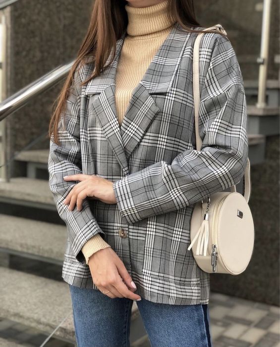 Піджак у клітинку over size