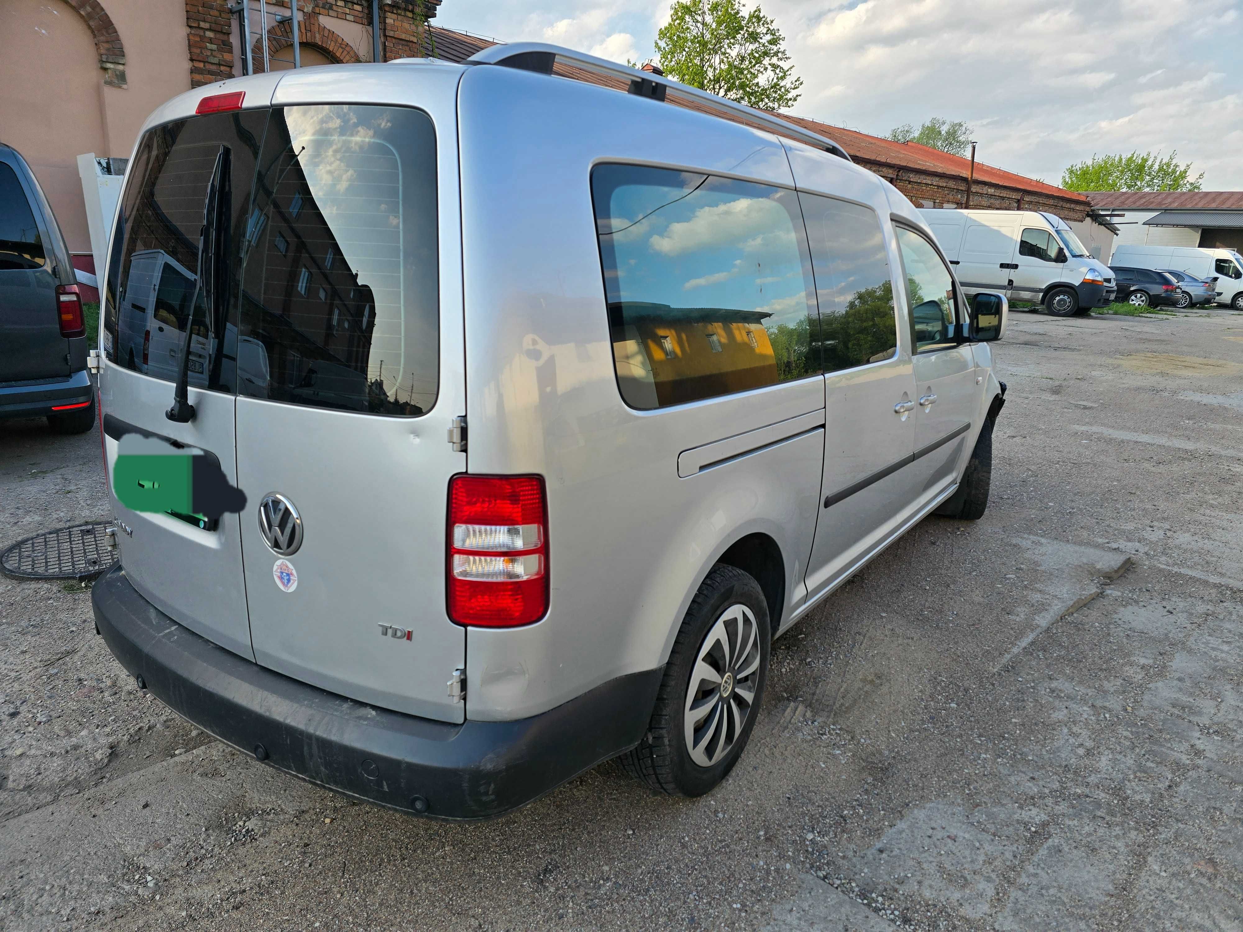 Sprzedam vw caddy 2012r uszkodzony