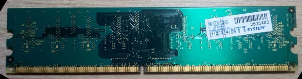 Pamięć RAM Samsung 512Mb DDR2 533MHz M378T6553CZ3-CD5
