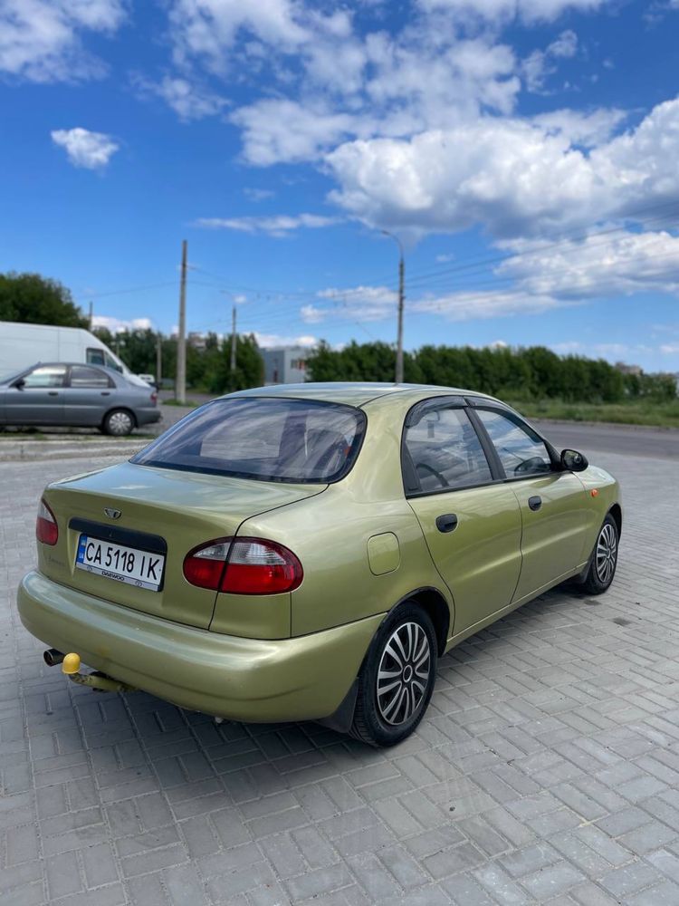 Продам Deawoo Lanos 1.5 газ-бензин