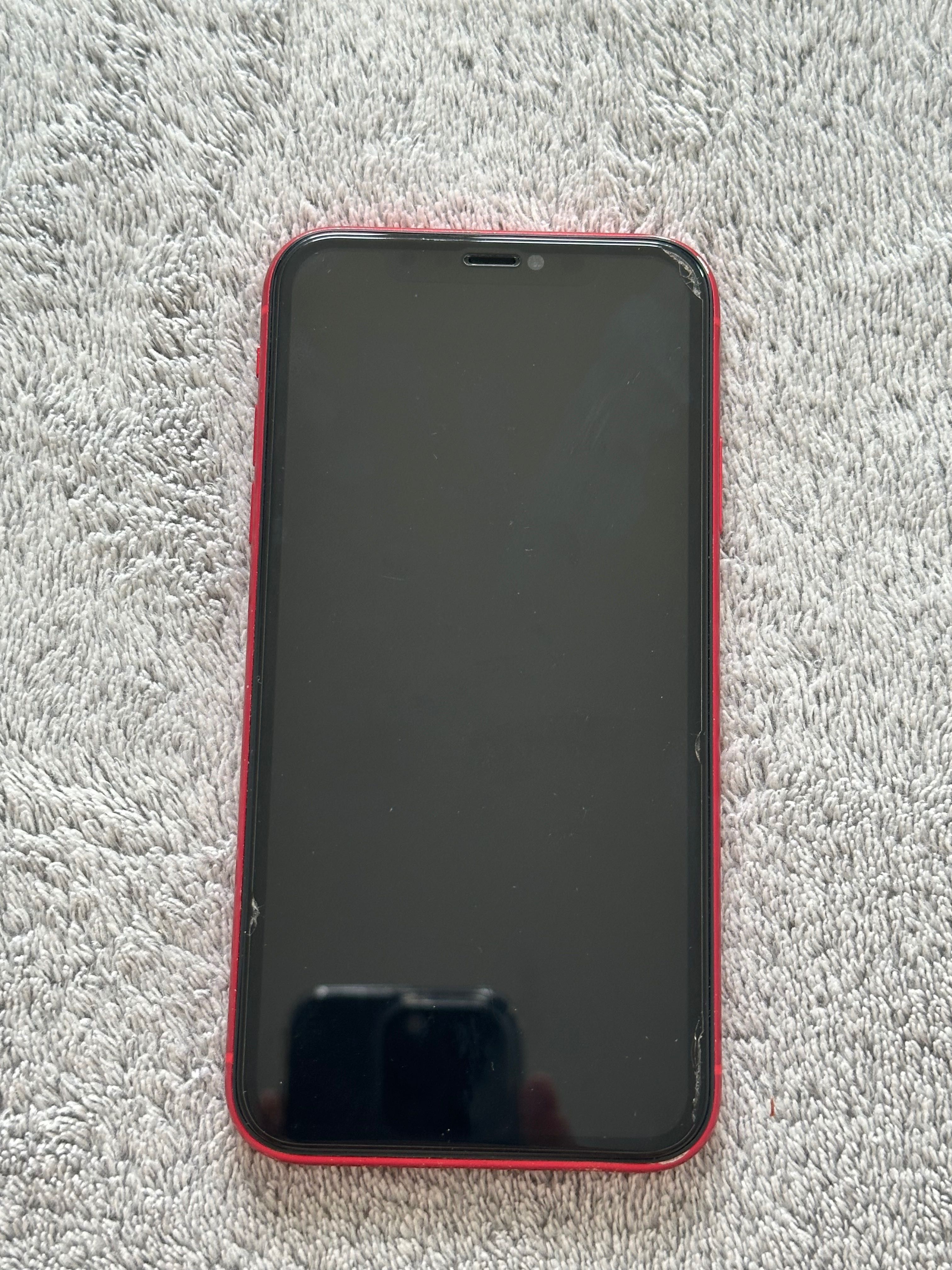 iPhone 11 64GB Red | НОВА батарея 100% | Чохли + коробка