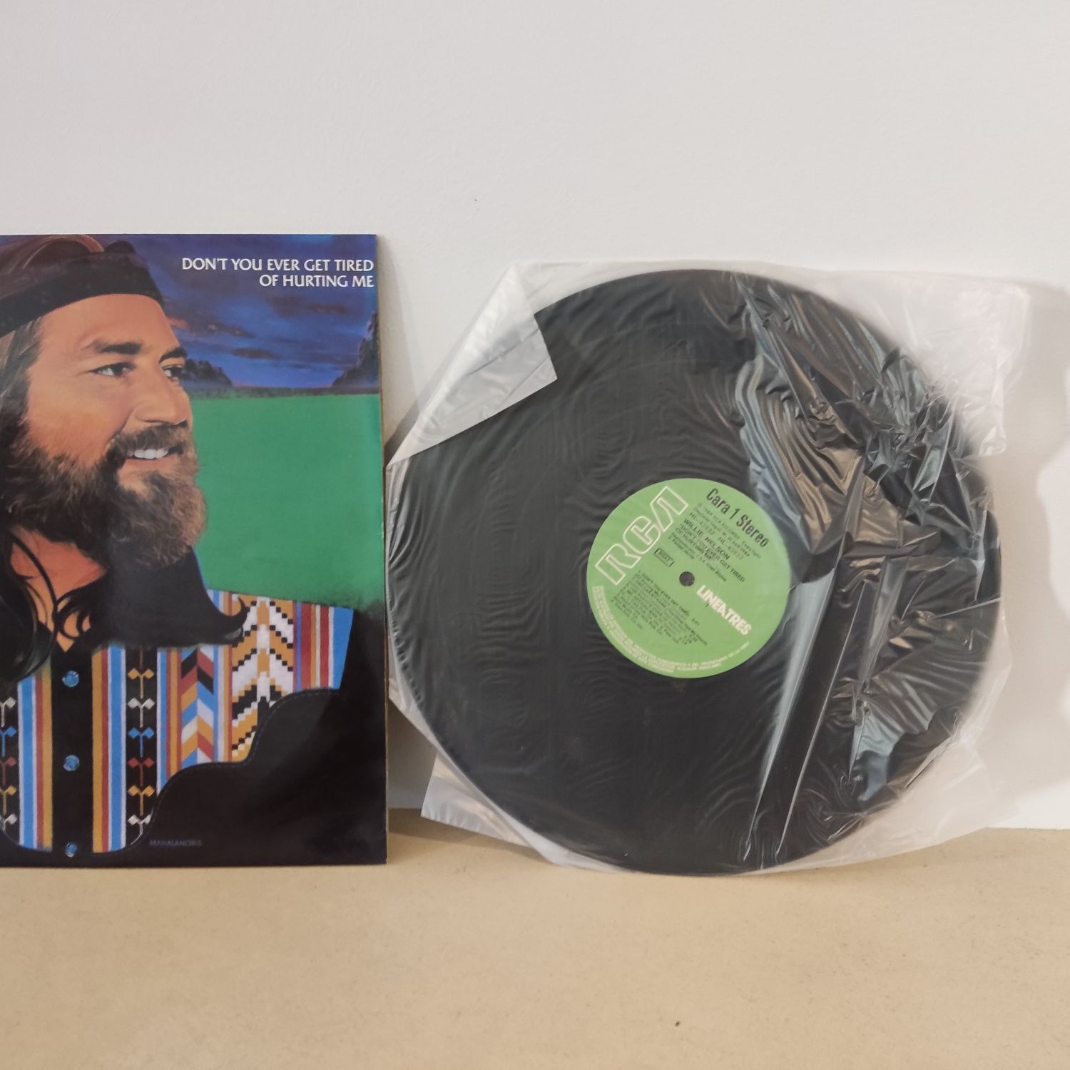 Willie Nelson - Don´t you even get tired of hurting me - Disco