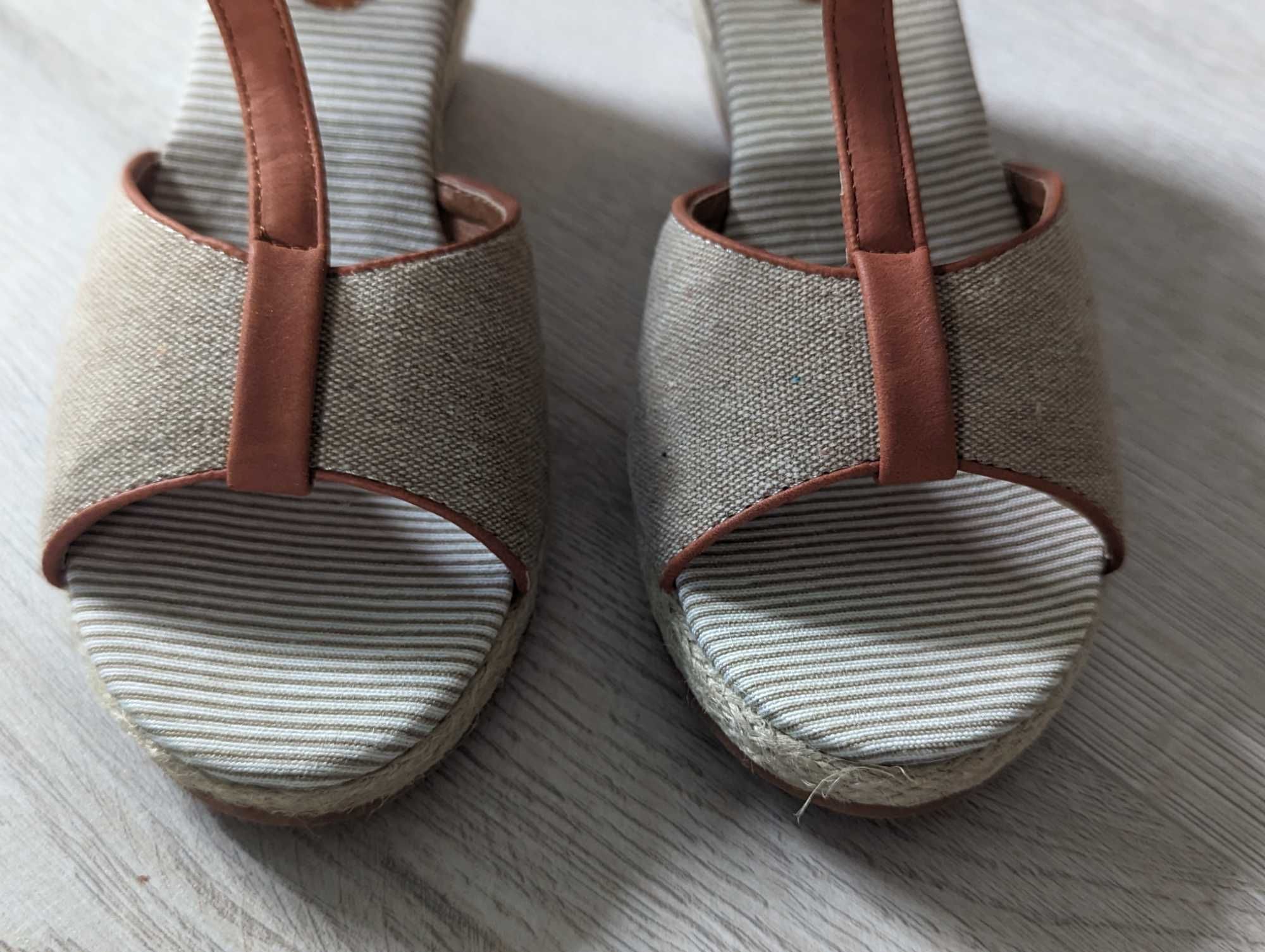 NOWE sandałki Bata na platformie koturnie 38 buty letnie paski boho