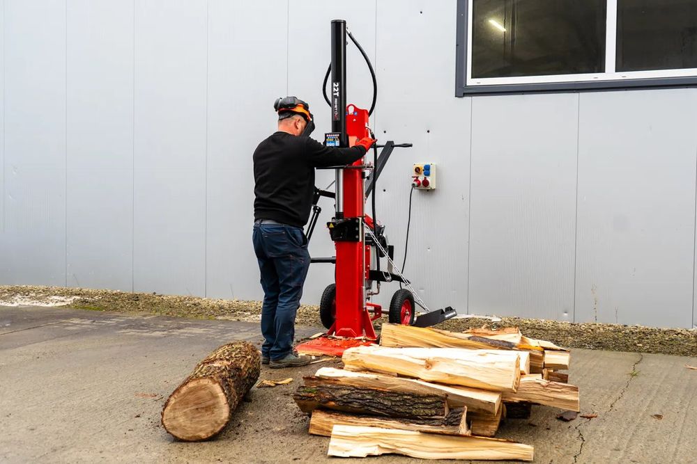 Łuparka elektryczna 22 TON == hydraulincza REMET