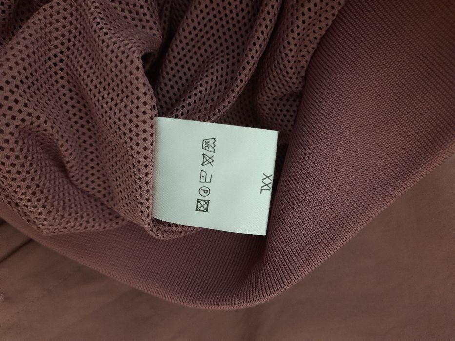 Костюм спортивний жіночій