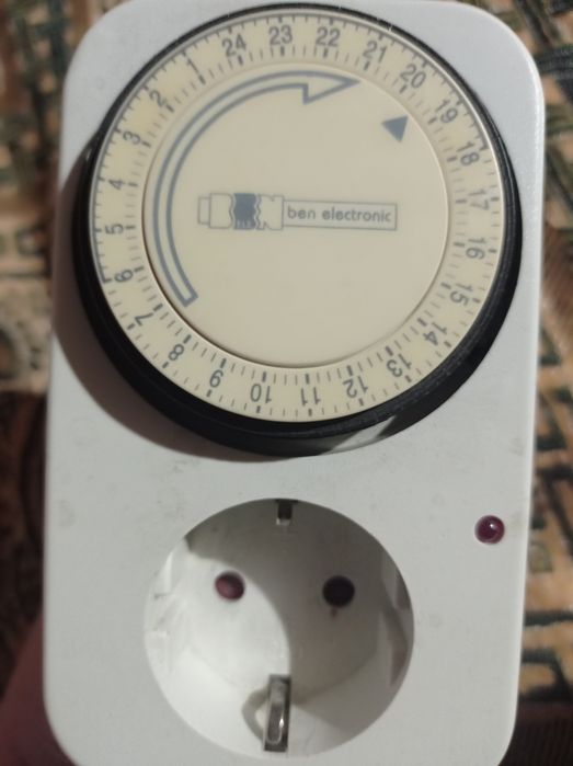 Продам механический таймер