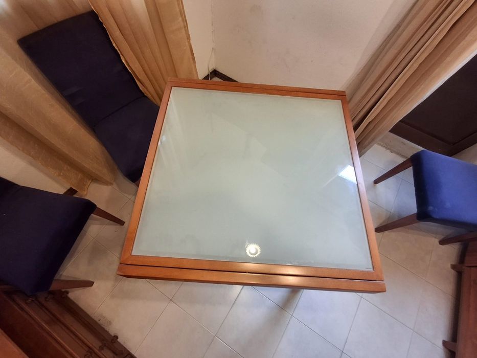 Mobilia de sala em pinho