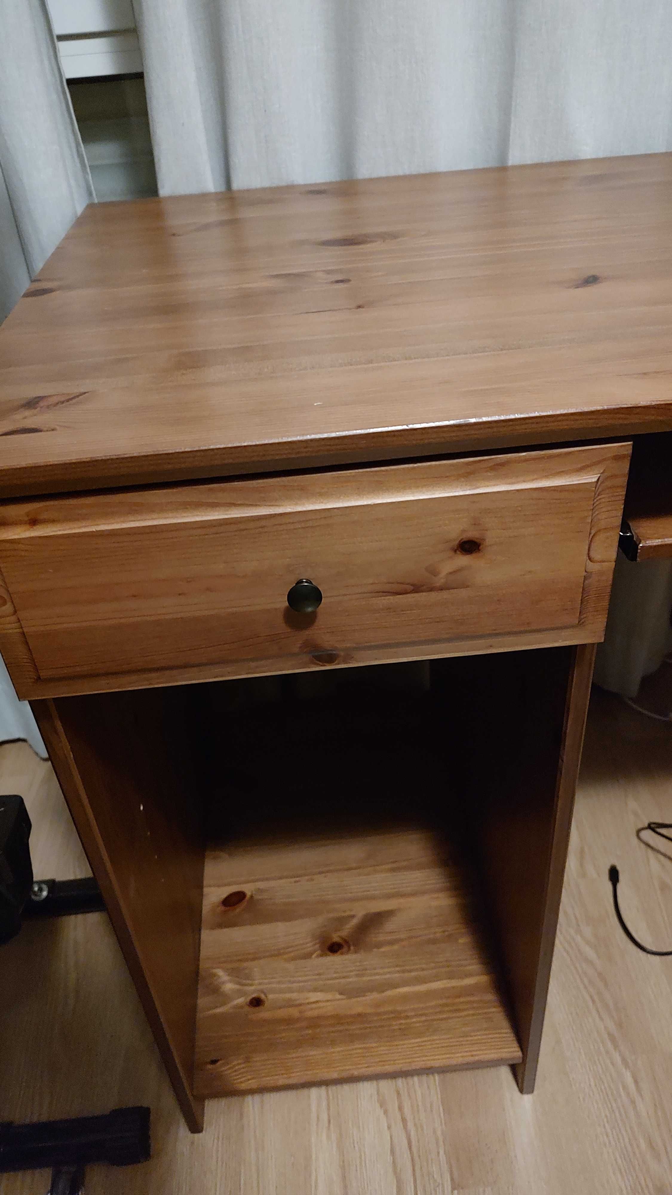 Secretaria Ikea Matteus em Pinho