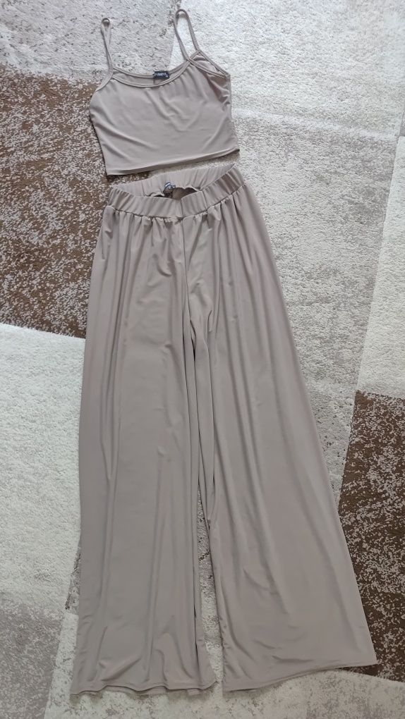 Zwiewny komplet luźne spodnie + top Wassyl  M/L beżowy