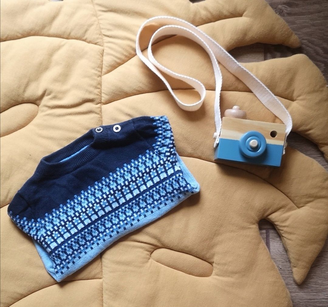 Sweter sweterek niemowlęcy Niebieski granatowy elegancki H&M Roz 68