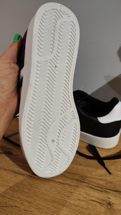 Sneakersy Adidas rozm 39 Nowe