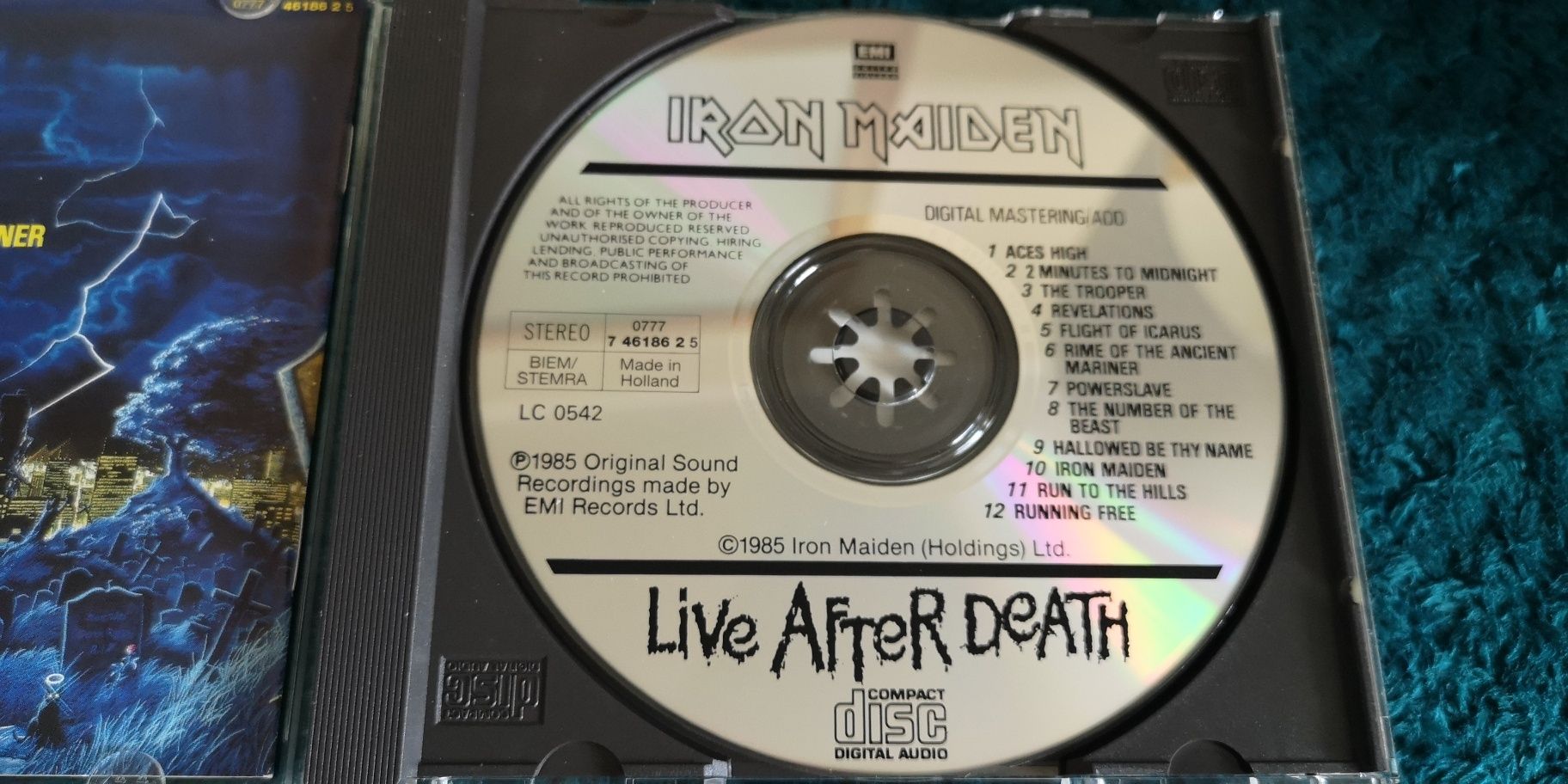 Iron Maiden - Live After Death.