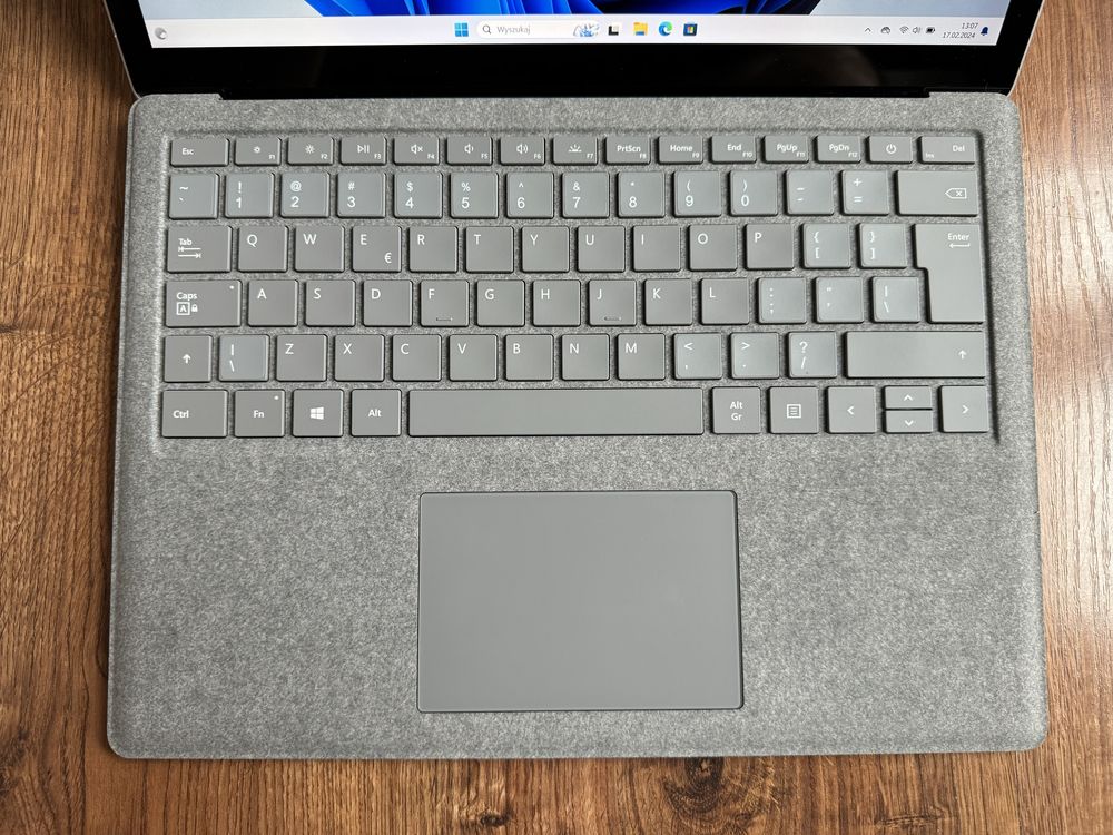 Laptop Microsoft Surface Laptop 2 i5-8350U/8GB/256SSD/13,5" DOT FV