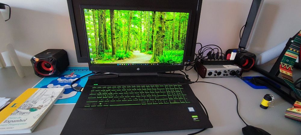 Portátil HP Gaming: i5-9300H + 16GB RAM + Nvidia 1650 4GB VRAM