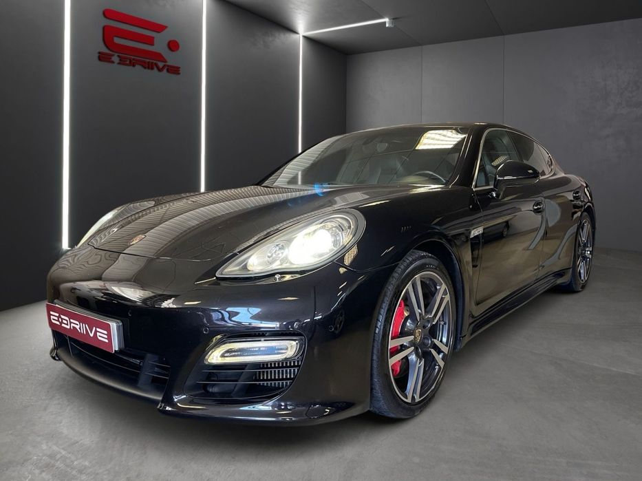 Porsche Panamera Turbo PDK