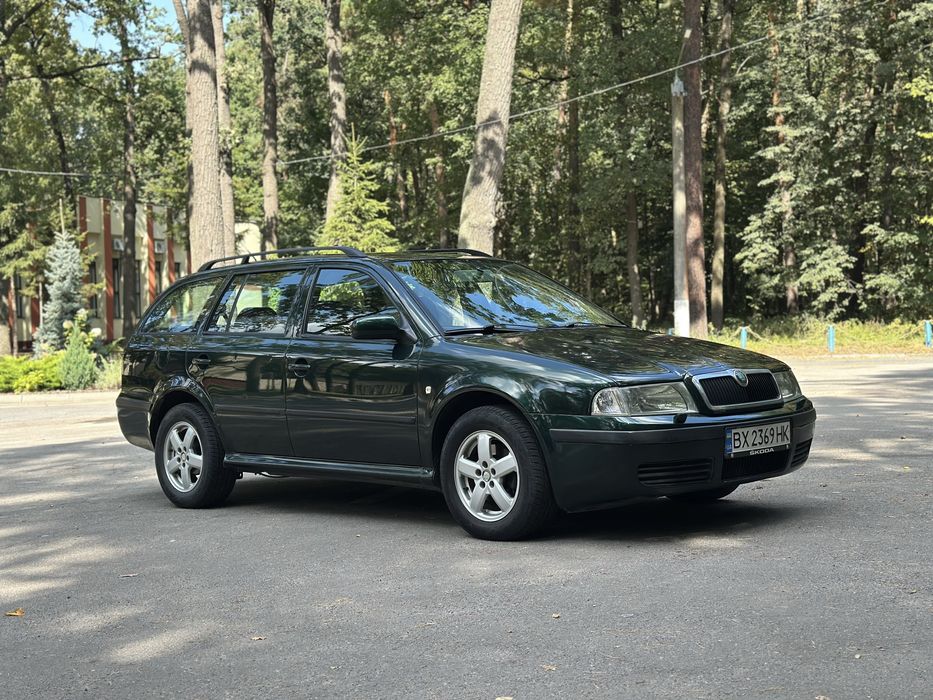 Шкода Тур 1.9 ТДІ хороше та економне авто