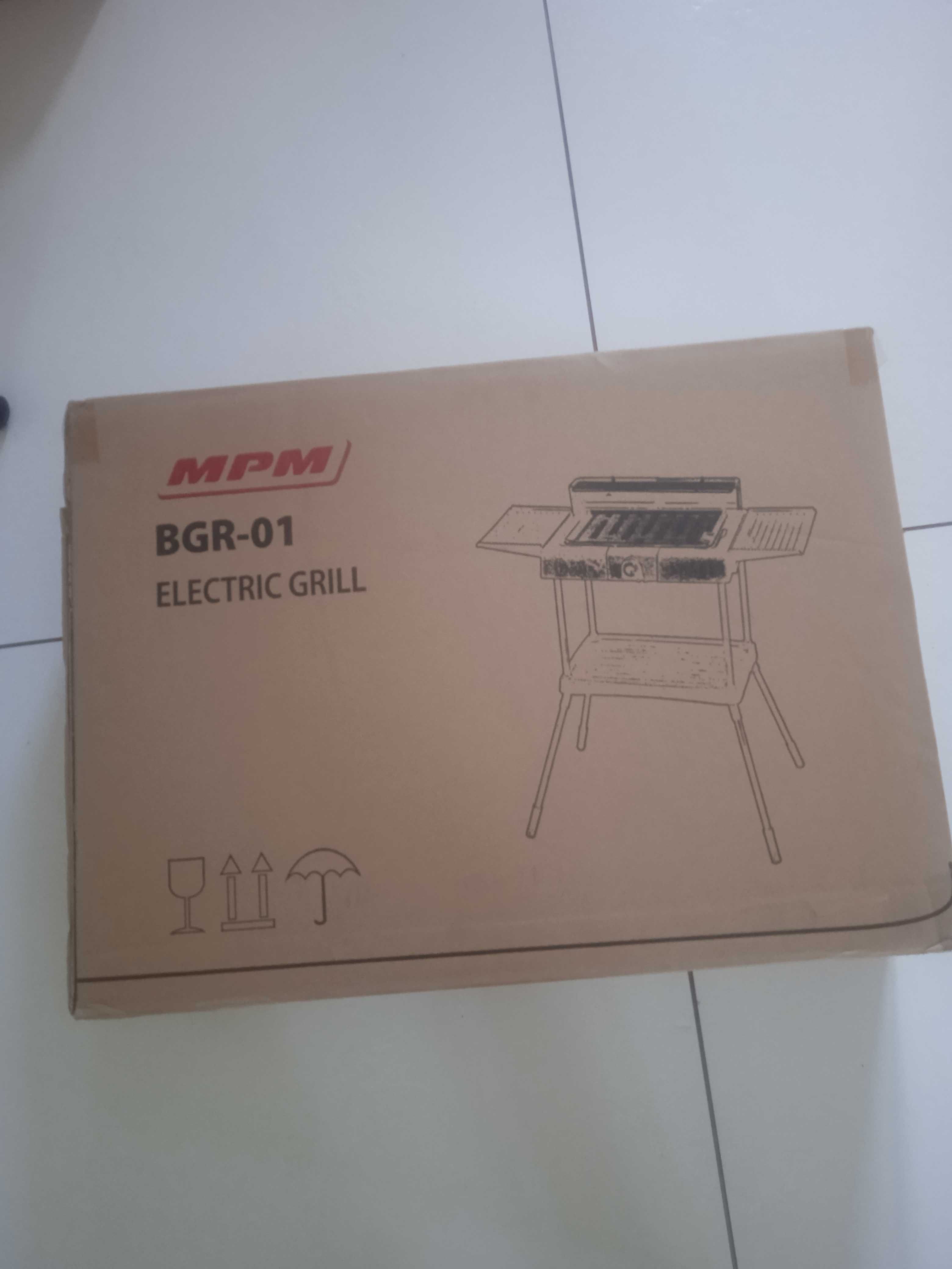 Grill elektryczny MPM 2000 W NOWY