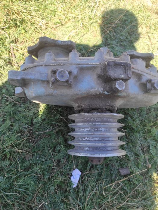 Продам редуктор б/у