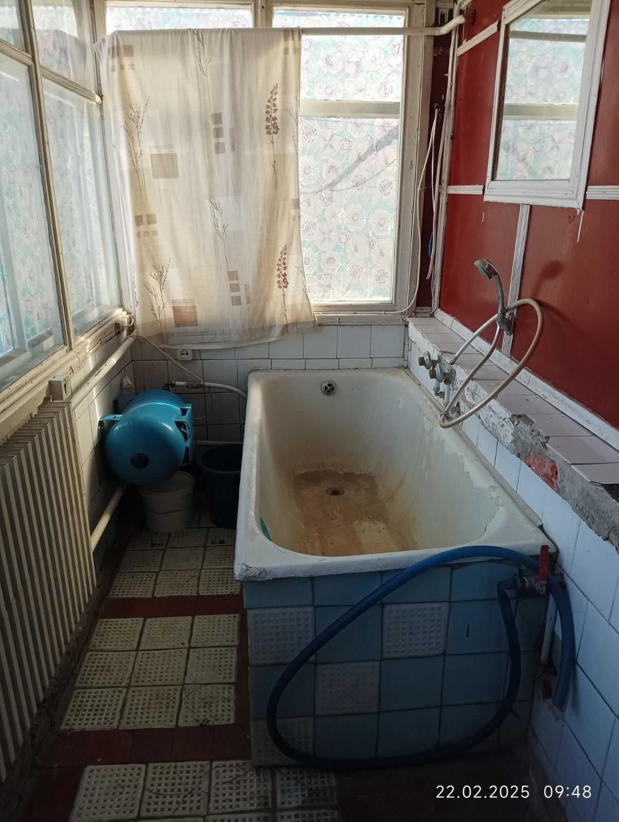 Продам.. дом в Мерефе (р-н Артёмовка).