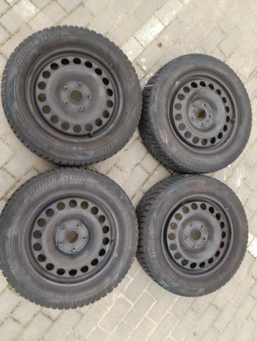 Koła zimowe 205/60/16 5x112 et 48 VW Skoda Audi