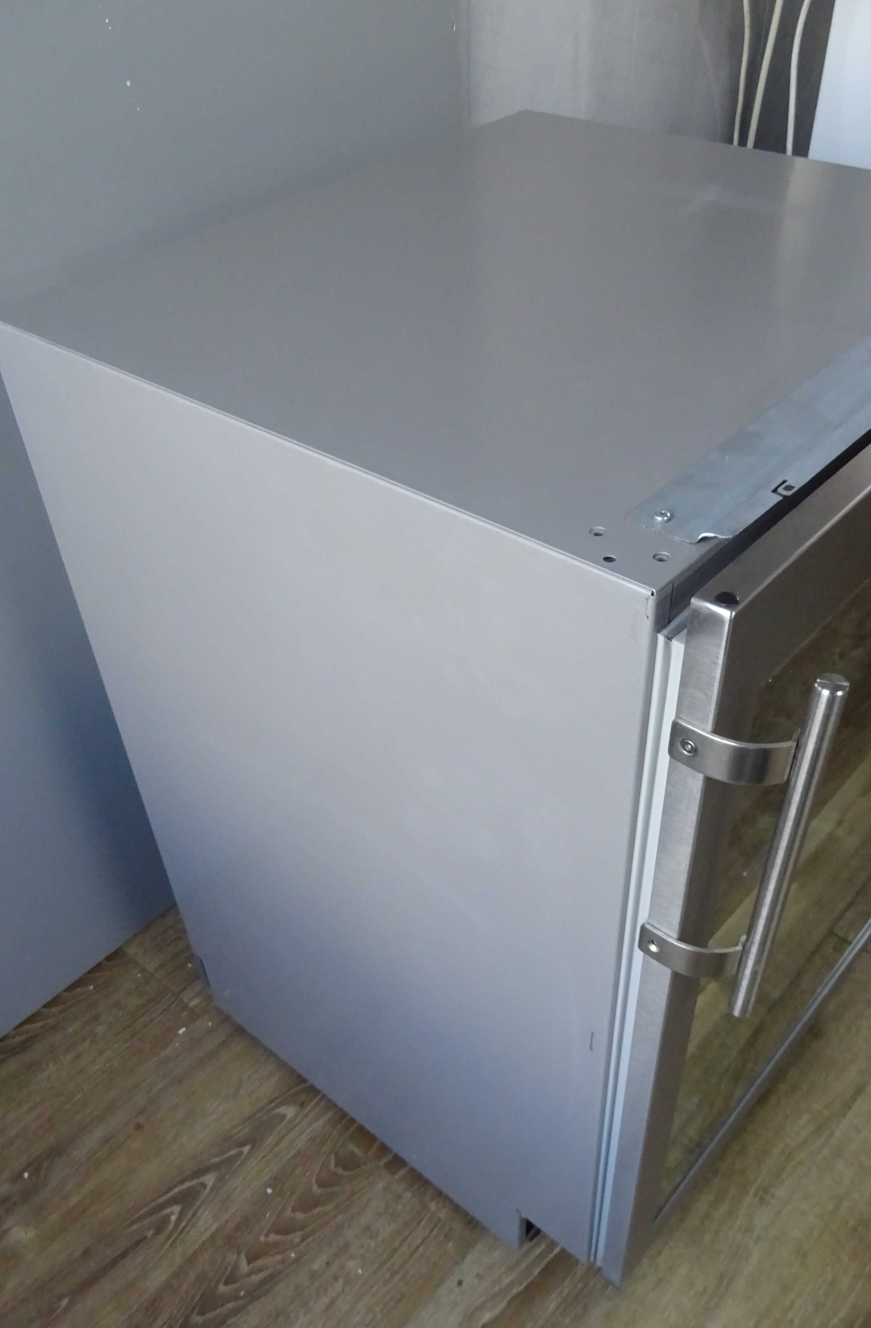 Chłodziarka do wina, winiarka do zab. Liebherr WTUes1653 Vinidor, inox