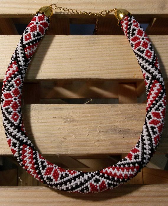 Намисто вишиванка Червона