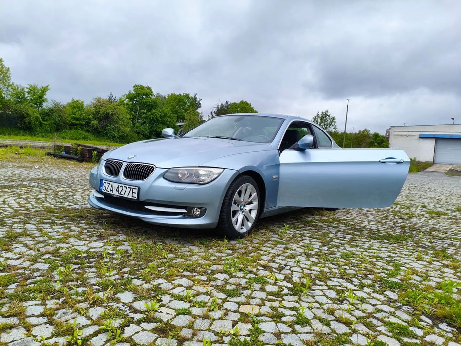 BMW Seria 3 BMW E92 330d / xDrive / Coupe/ 245 km