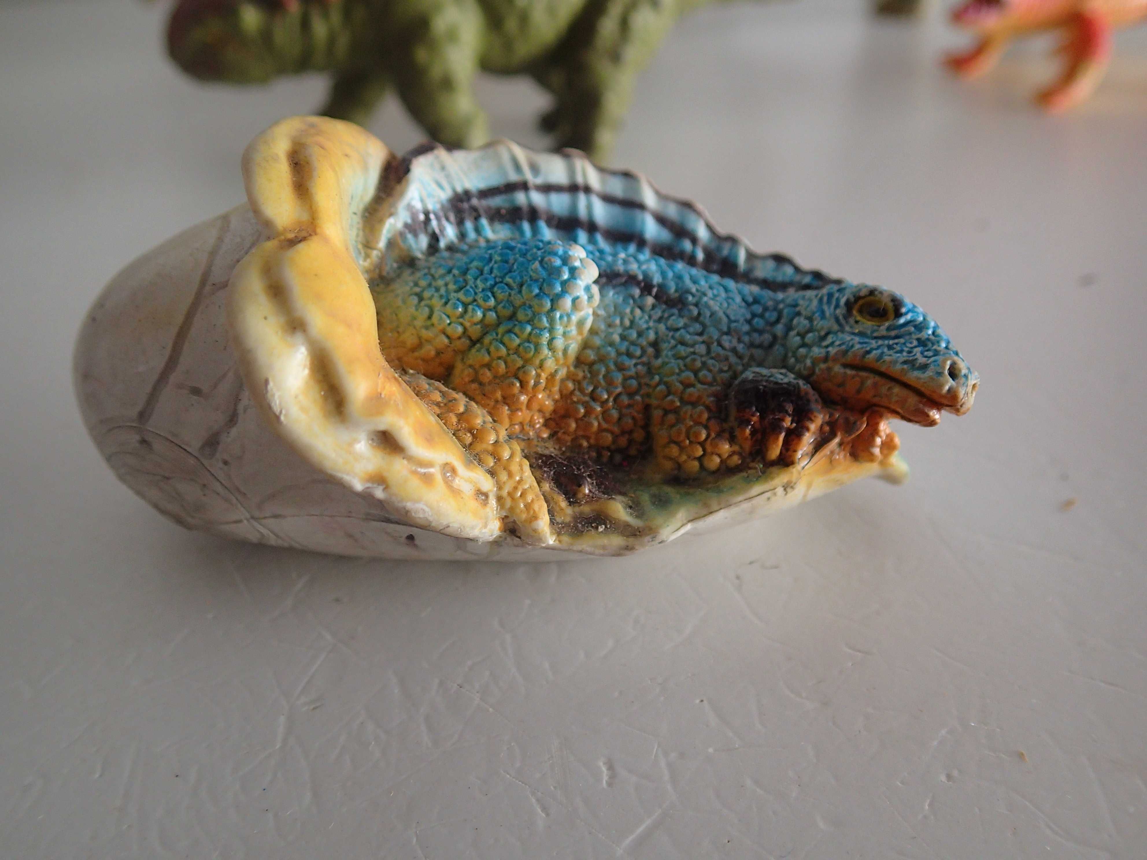 Dinossauros em pvc