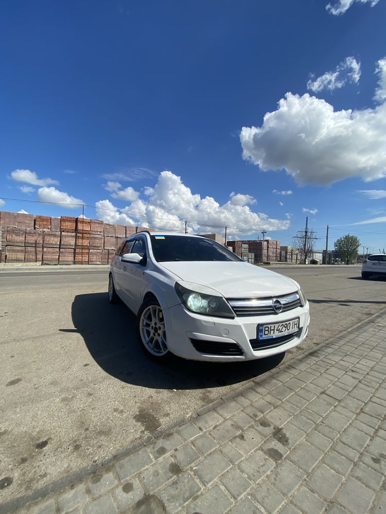 Продам Opel Astra H (Caravan), 2006г.