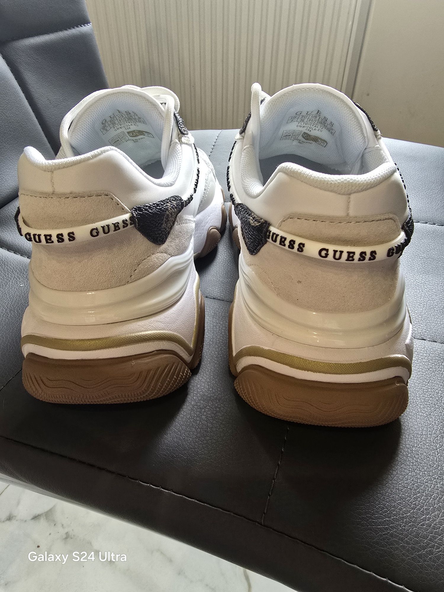 GUESS nowe sneakersy 39