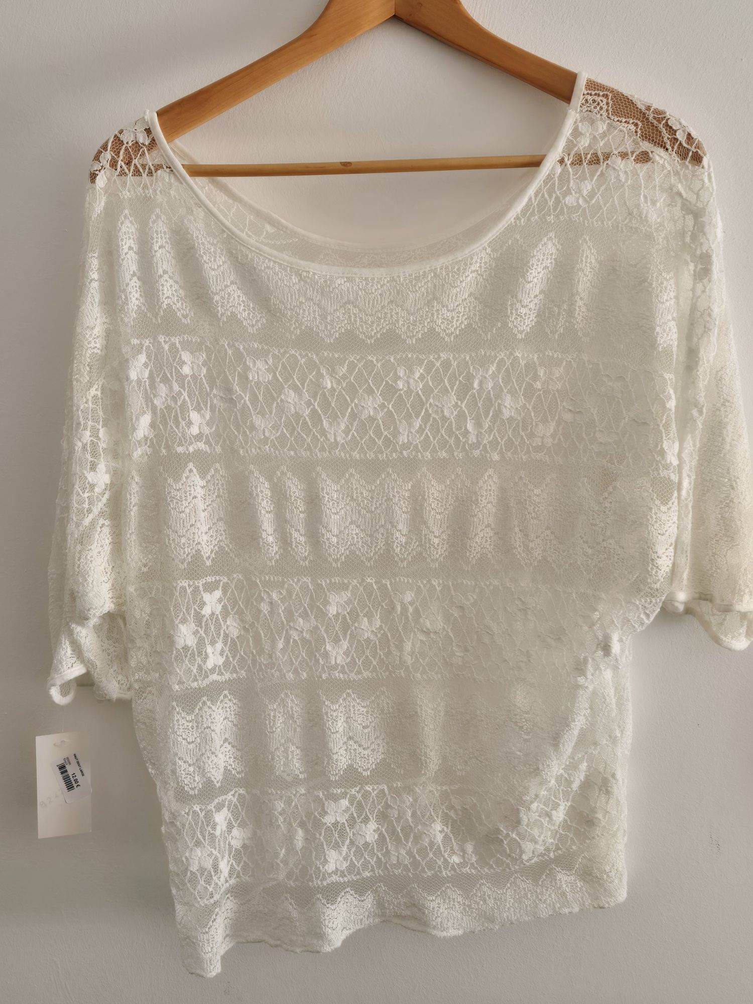Blusa nova de renda L