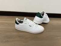 Кросівки adidas 45 розмір