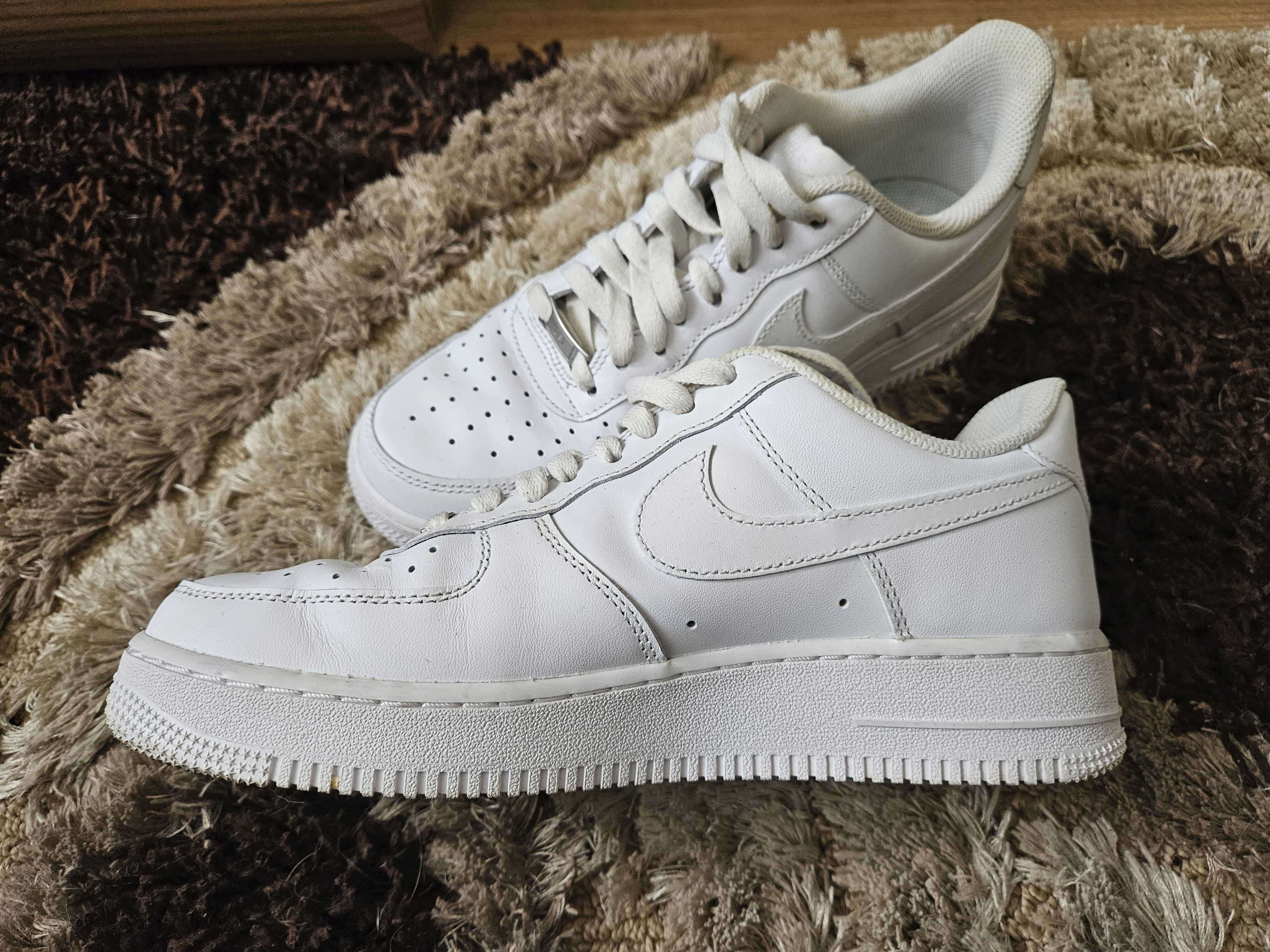 Nike Air Force 1 '07 Buty męskie rozmiar 42, używane 4 razy