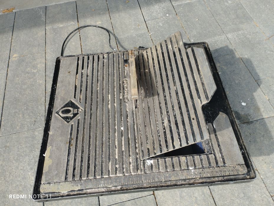 Vitrex piła na mokro do płytek Power 750W 240V