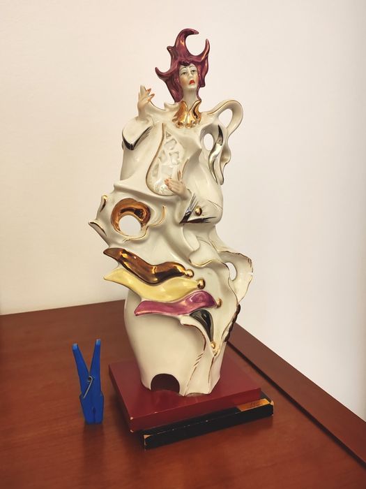 Figura porcelana