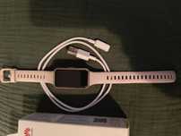 Huawei band 7 używany różowy zegarek smartwatch