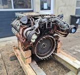 Naprawa silnik D9508 A7 V8 Liebherr R964 R974 680KM