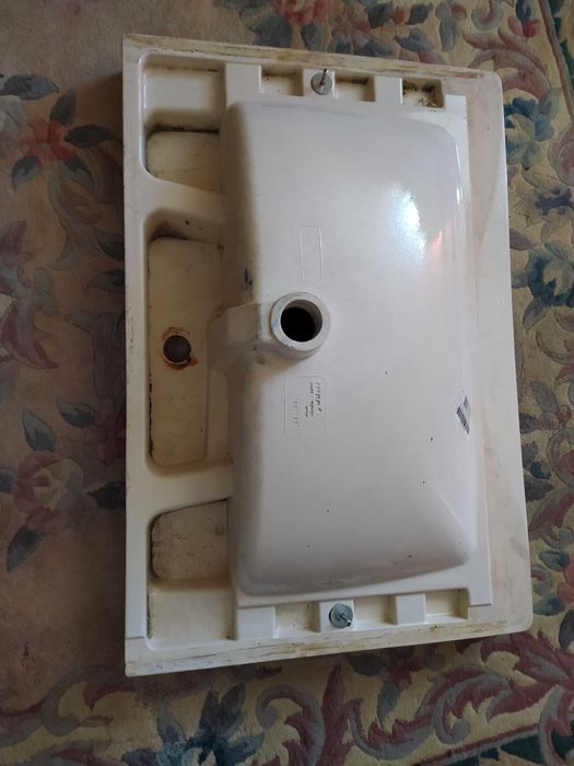 Umywalka 80x54 pod szafkę