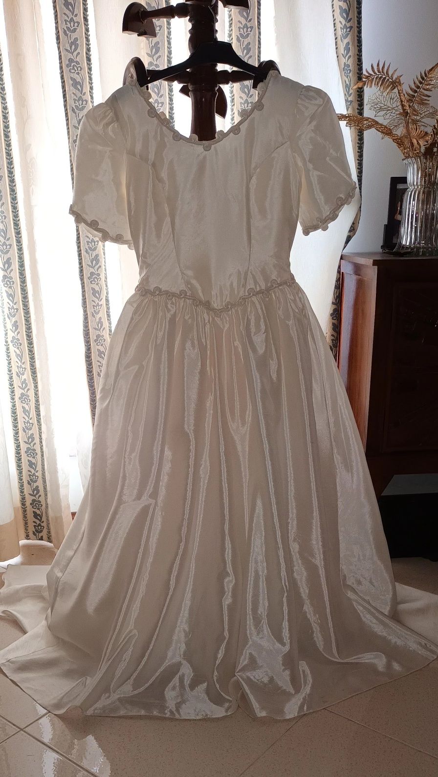Vestido de noiva tm 44