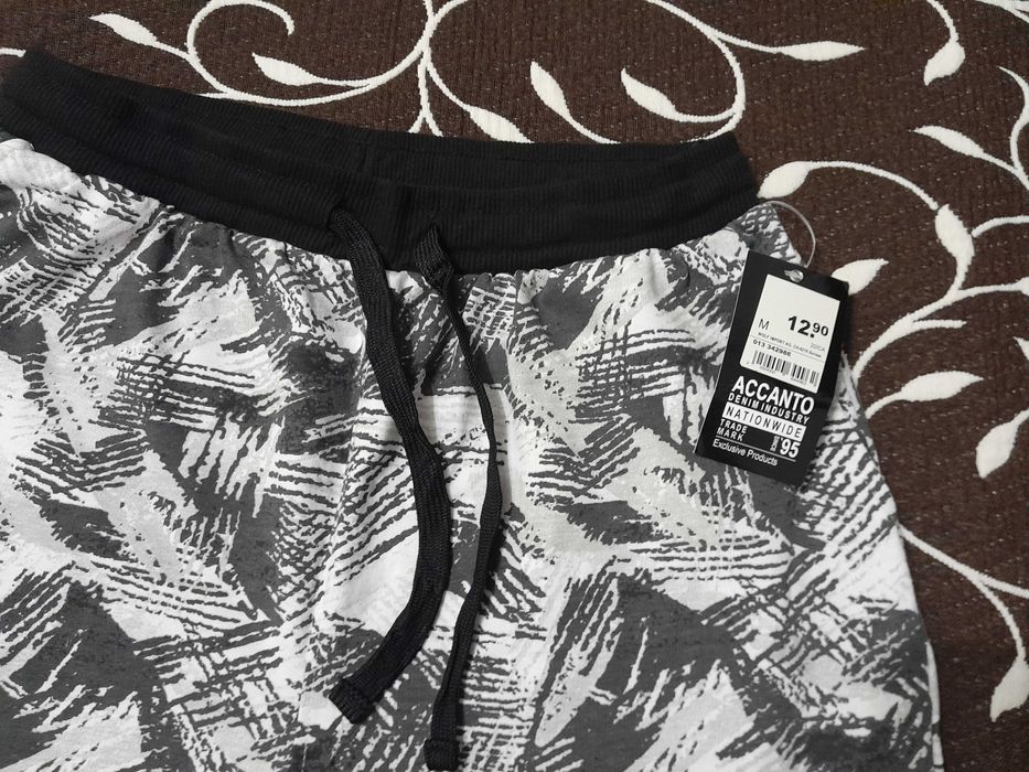 Шорты мужские трикотажные 100% хлопок, размер М, фирменные, новые