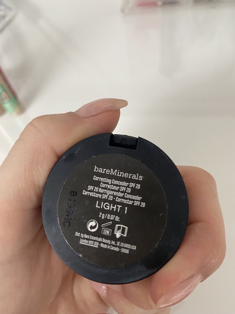 Kremowy korektor bare minerals concealer