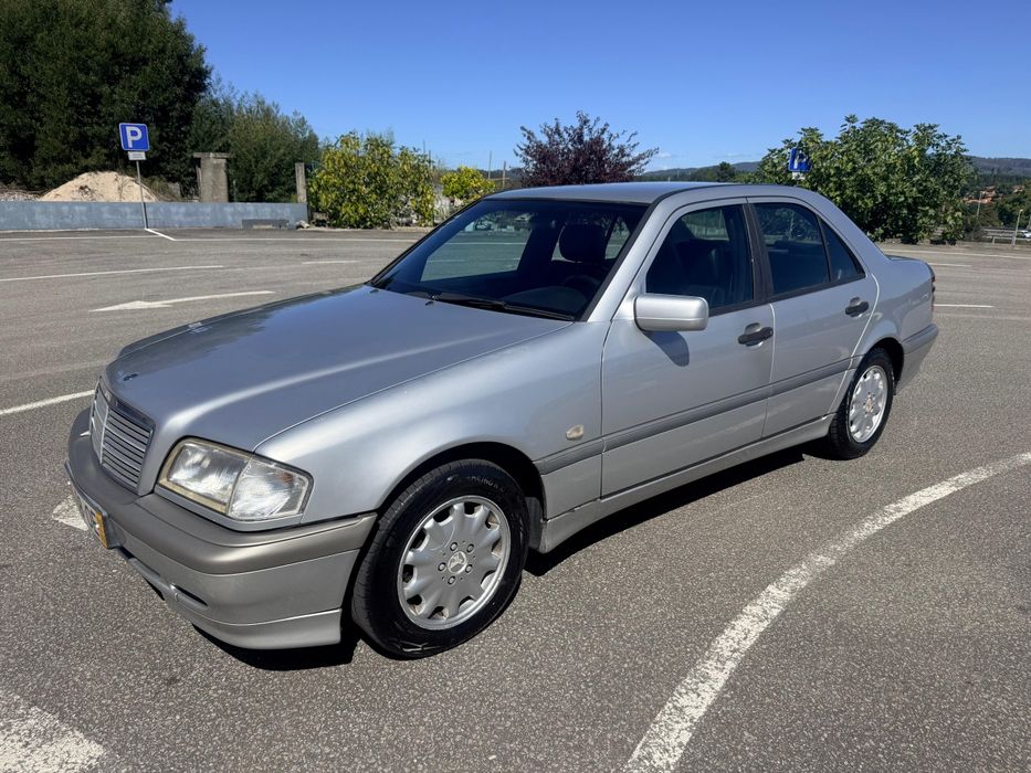 Vendo mercedes c220